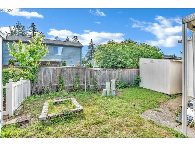 12450 Sw FISCHER Rd 146, Portland, OR 97224