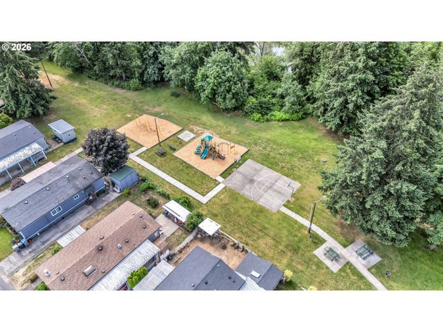 12450 Sw FISCHER Rd 146, Portland, OR 97224