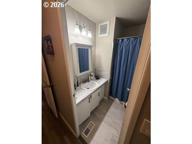 12450 Sw FISCHER Rd 146, Portland, OR 97224