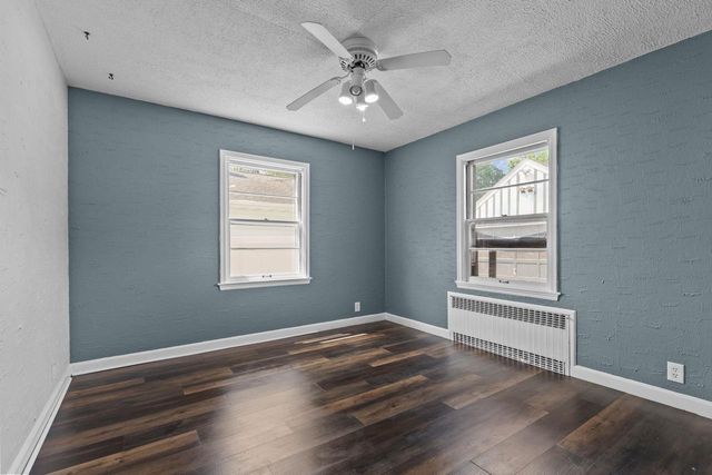 728 TAYCO STREET, Menasha, WI 54952