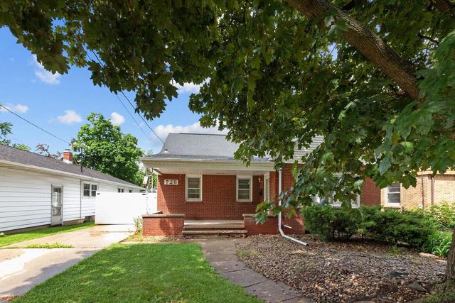 728 TAYCO STREET, Menasha, WI 54952