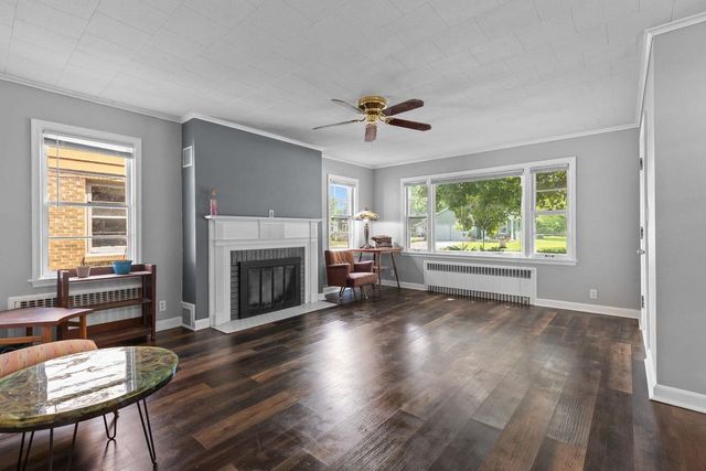 728 TAYCO STREET, Menasha, WI 54952