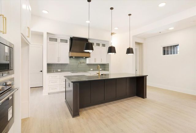 9 Greenway Bend, Pottsboro, TX 75076