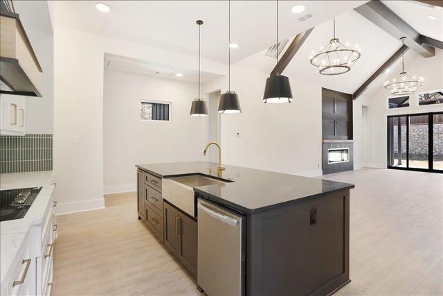 9 Greenway Bend, Pottsboro, TX 75076