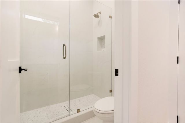 9 Greenway Bend, Pottsboro, TX 75076