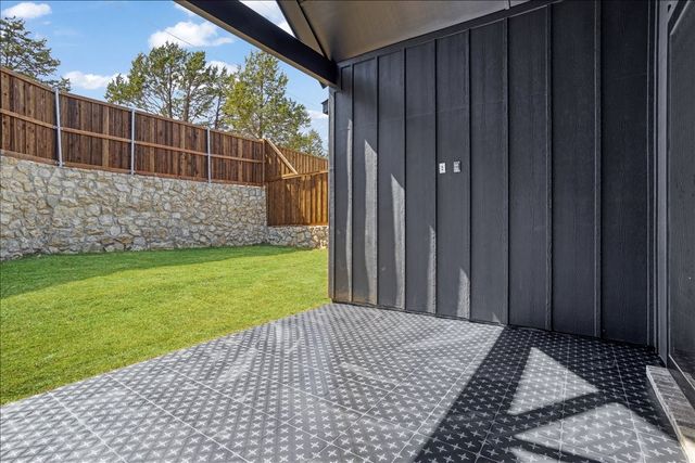 9 Greenway Bend, Pottsboro, TX 75076