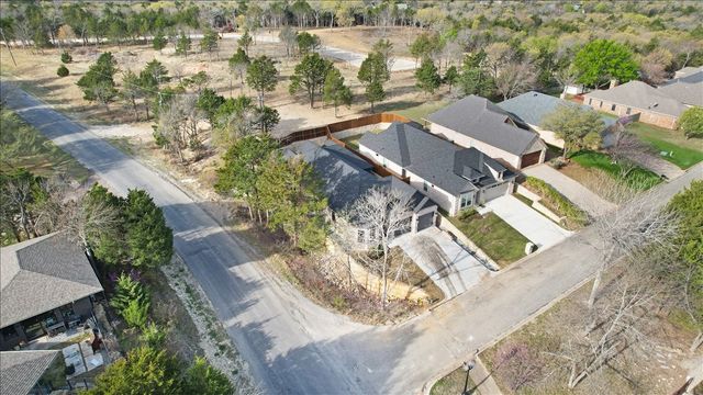 9 Greenway Bend, Pottsboro, TX 75076