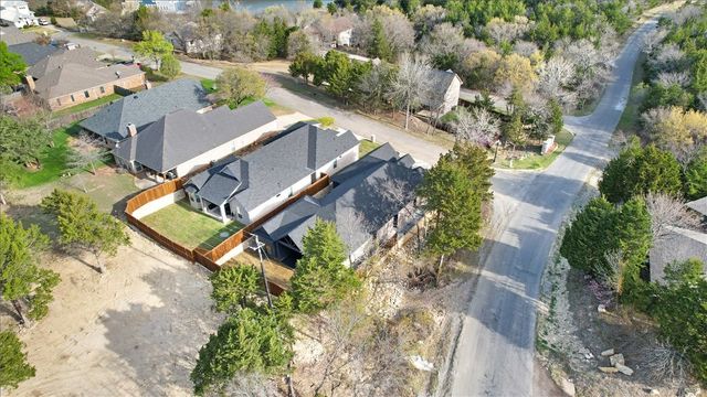 9 Greenway Bend, Pottsboro, TX 75076