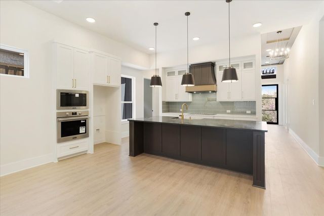 9 Greenway Bend, Pottsboro, TX 75076