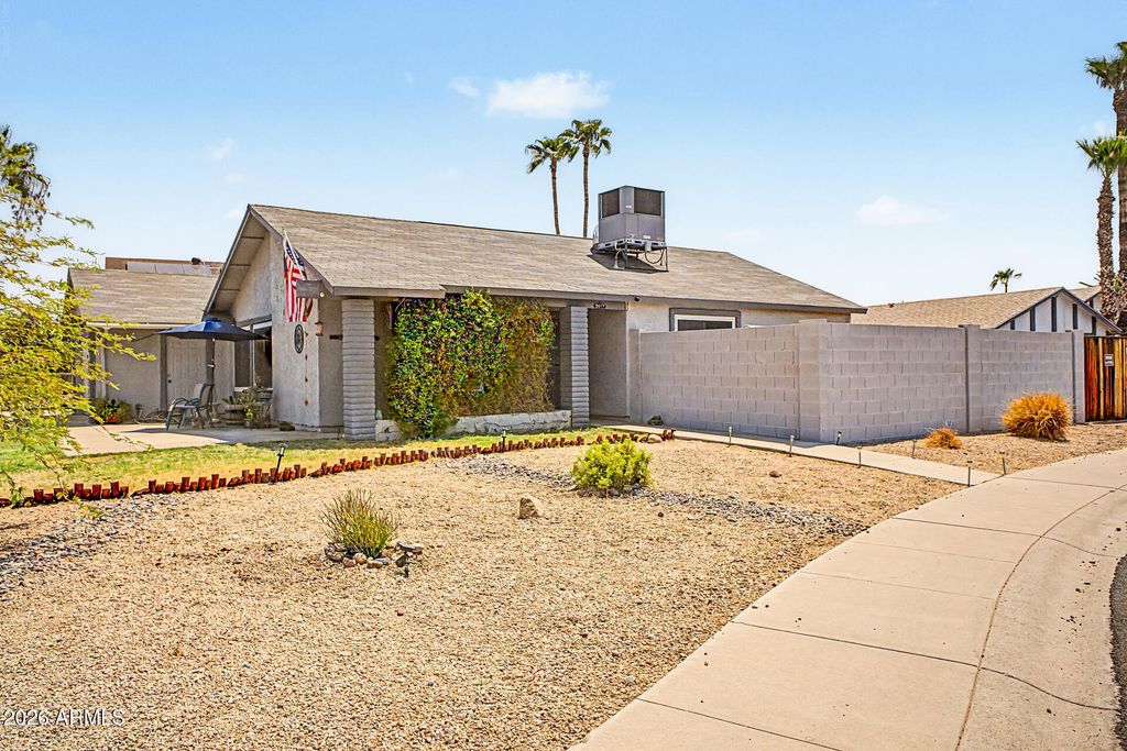 2417 W MONTE CRISTO Avenue, Phoenix, AZ 85023 — photo 2