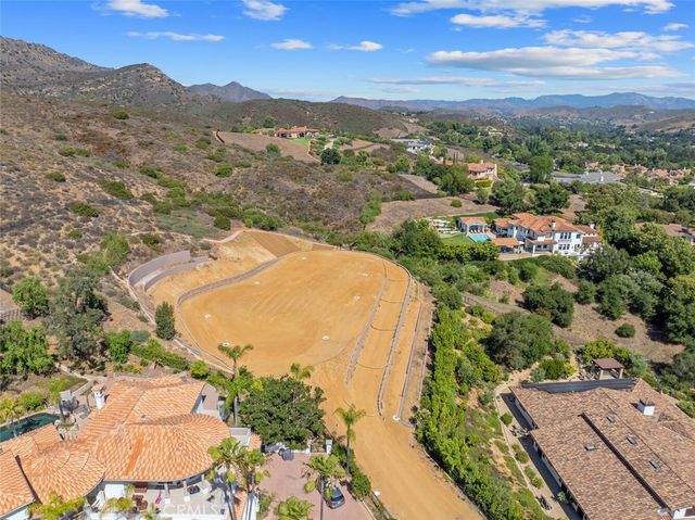 4774 Golf Course Drive, Westlake Village, CA 91362