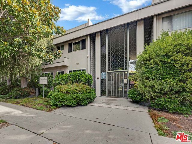 3166 S Sepulveda Boulevard 22, Los Angeles, CA 90034