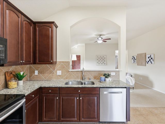 1221 Oakbrook Street, Prosper, TX 75078