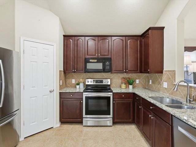 1221 Oakbrook Street, Prosper, TX 75078