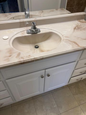 3055 SW Walnut Bend Lane 33, Houston, TX 77042