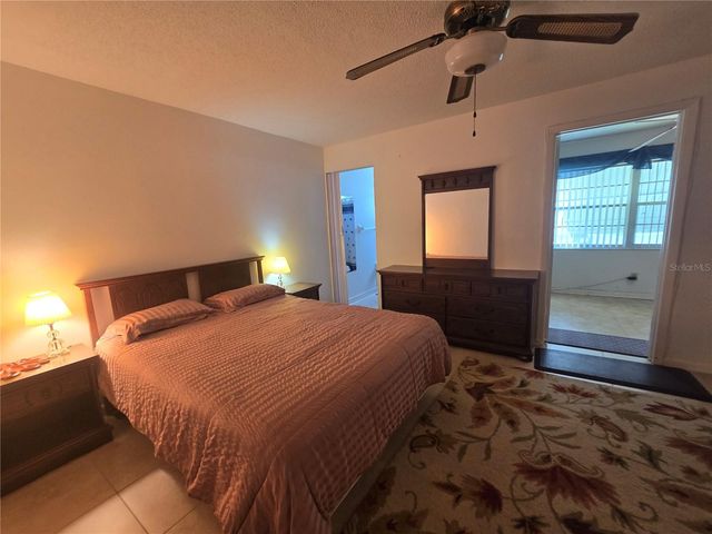 5217 81ST STREET N 3, St Petersburg, FL 33709