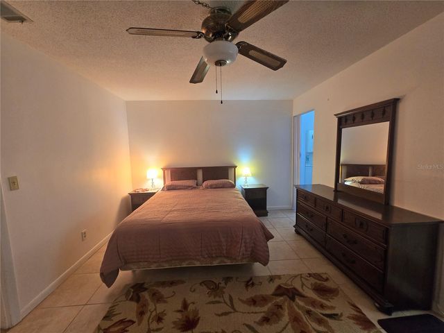 5217 81ST STREET N 3, St Petersburg, FL 33709