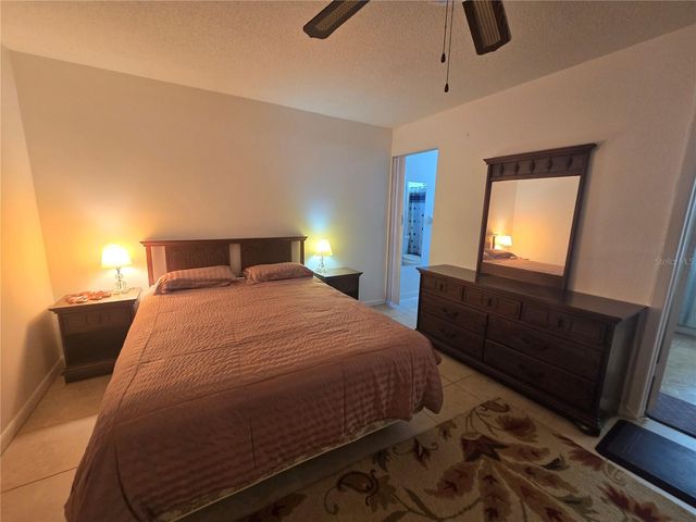 5217 81ST STREET N 3, St Petersburg, FL 33709
