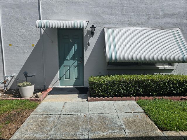 5217 81ST STREET N 3, St Petersburg, FL 33709