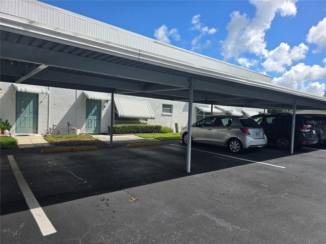 5217 81ST STREET N 3, St Petersburg, FL 33709