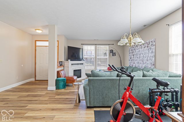 2166 Fairweather, Indianapolis, IN 46229
