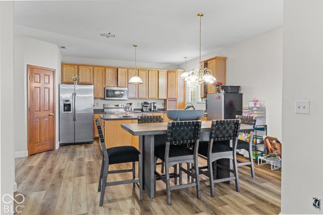 2166 Fairweather, Indianapolis, IN 46229