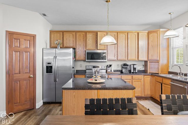 2166 Fairweather, Indianapolis, IN 46229