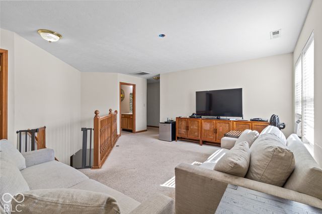 2166 Fairweather, Indianapolis, IN 46229
