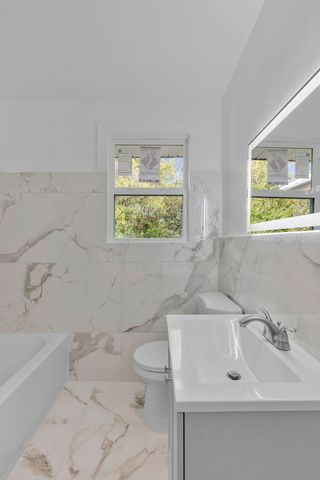 3638 Estes Rd, Nashville, TN 37215