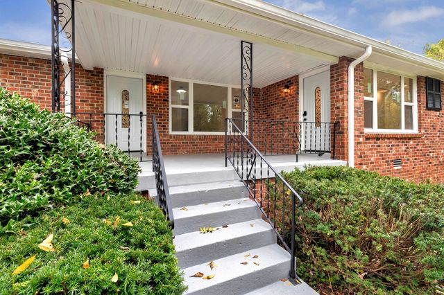 3638 Estes Rd, Nashville, TN 37215