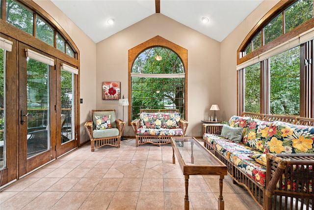 725 NE 9th Street, Ankeny, IA 50021