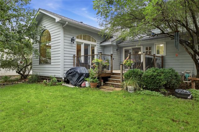 725 NE 9th Street, Ankeny, IA 50021
