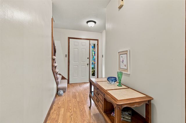 725 NE 9th Street, Ankeny, IA 50021