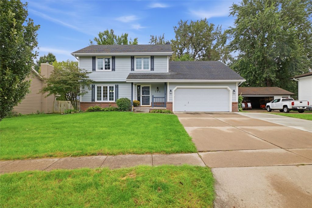 725 NE 9th Street, Ankeny, IA 50021
