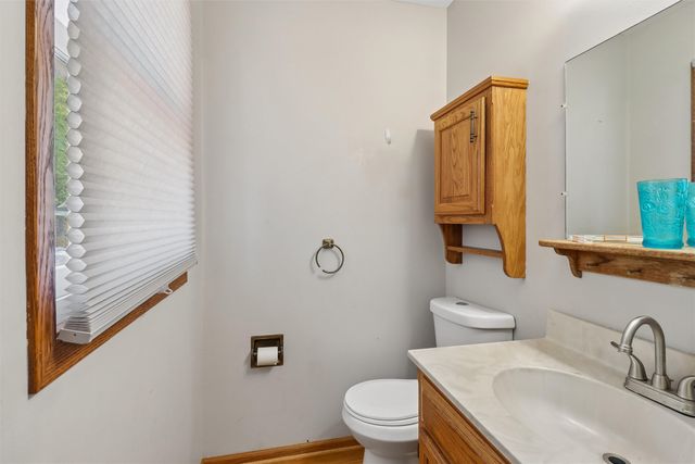 2807 54th Street, Des Moines, IA 50310