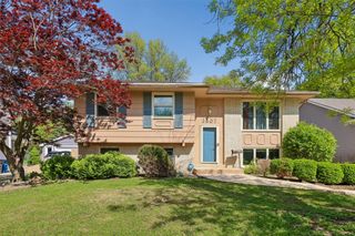 2807 54th Street, Des Moines, IA 50310