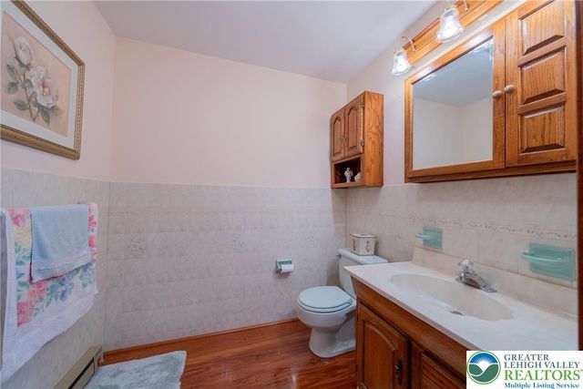 3127 South 4th Avenue, Whitehall Twp, PA 18052