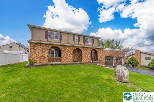 3127 South 4th Avenue, Whitehall Twp, PA 18052