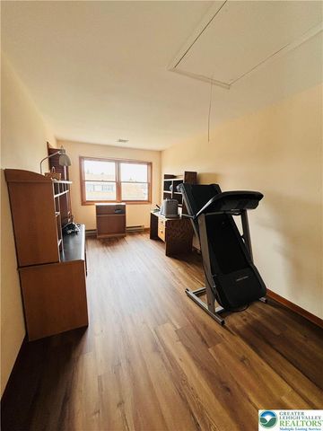 3127 South 4th Avenue, Whitehall Twp, PA 18052