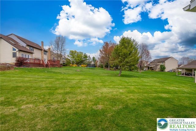 3127 South 4th Avenue, Whitehall Twp, PA 18052