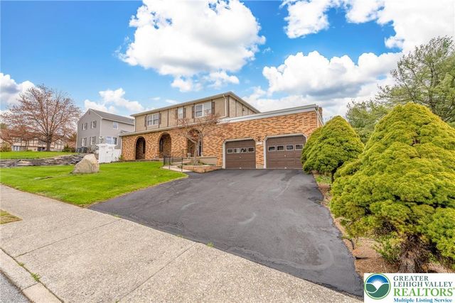 3127 South 4th Avenue, Whitehall Twp, PA 18052