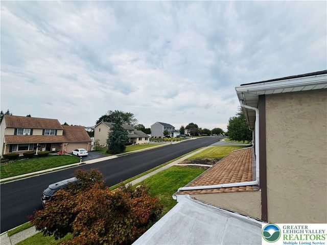 3127 South 4th Avenue, Whitehall Twp, PA 18052