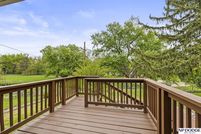 2115 S 38 Street, Omaha, NE 68105