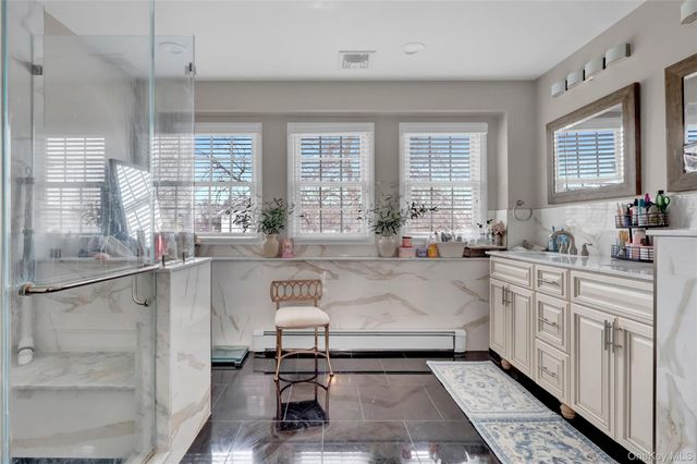 505 Sand Hill Road, Wantagh, NY 11793