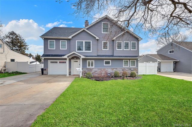 505 Sand Hill Road, Wantagh, NY 11793