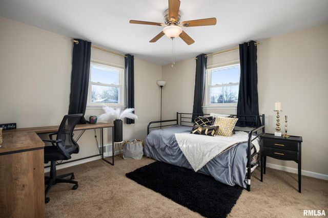 1809 SPRINGFIELD Road, East Peoria, IL 61611