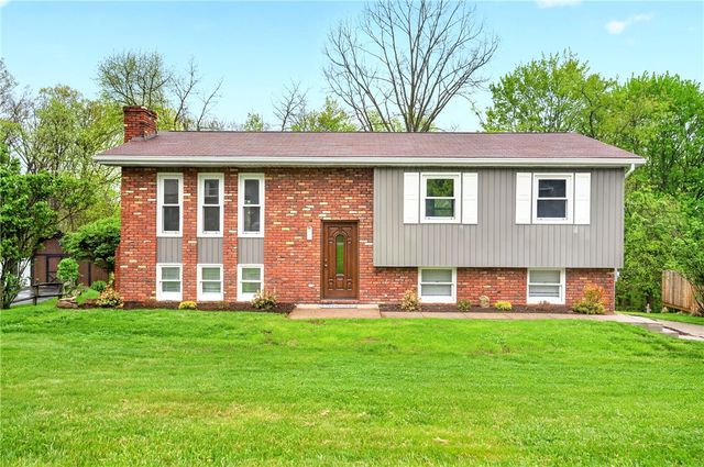 113 Redbud Dr, Chippewa Twp, PA 15010