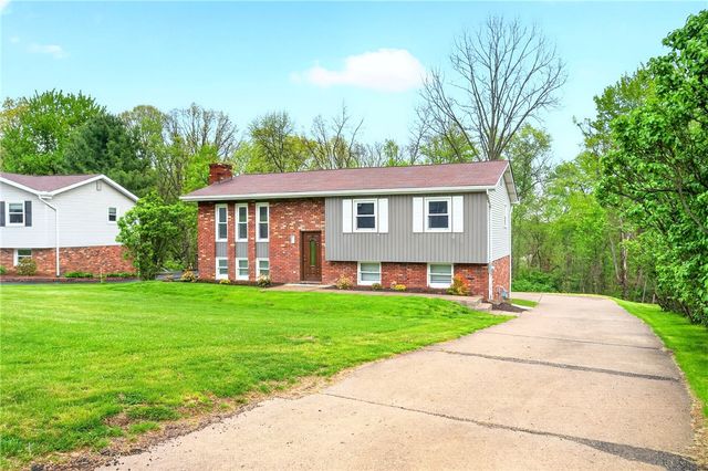 113 Redbud Dr, Chippewa Twp, PA 15010