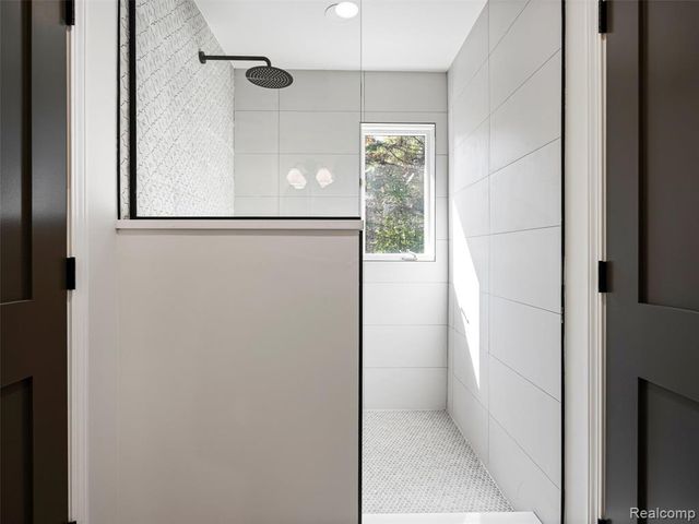 22463 Norfolk Court, Novi, MI 48374