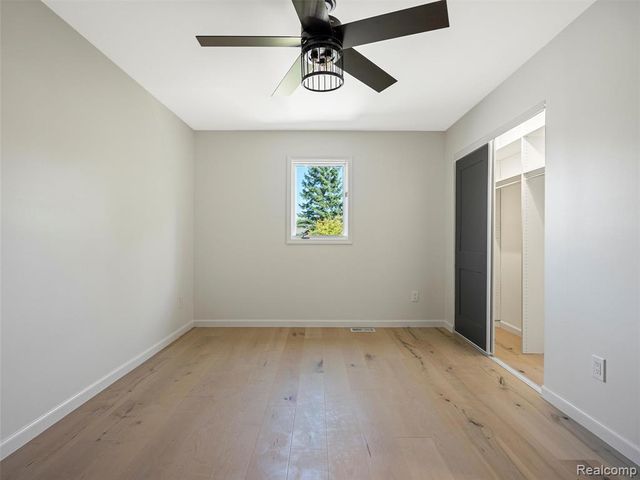 22463 Norfolk Court, Novi, MI 48374